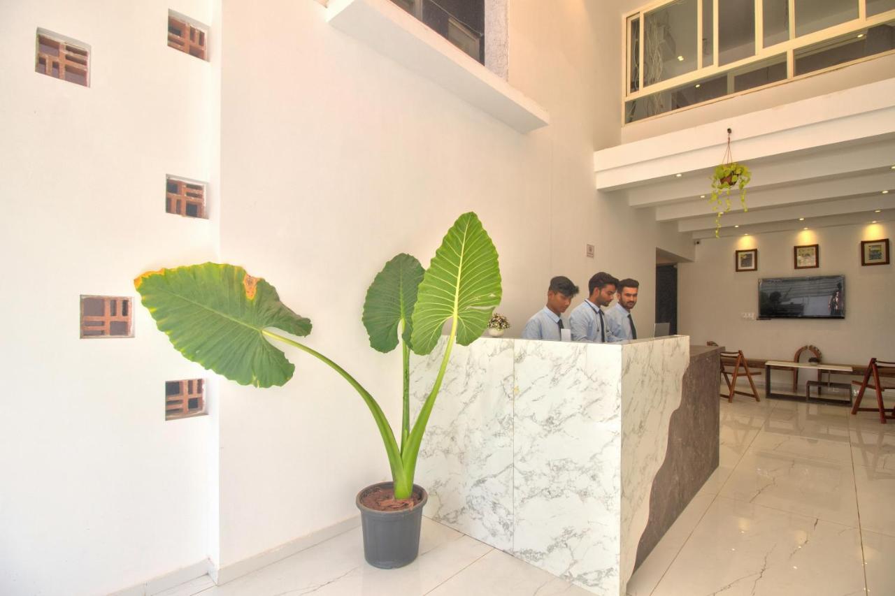 Goa Stay Hotel Calangute Buitenkant foto